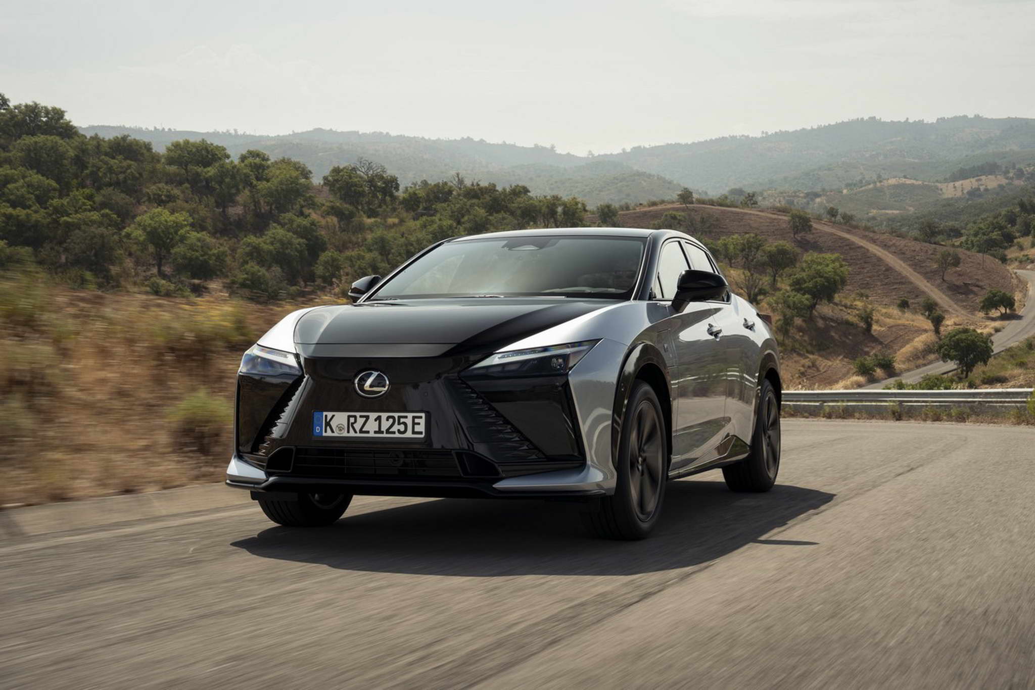 A Lexus minden crossover és SUV modellje elérhető összkerékhajtással